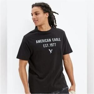 NWT American Eagle Super Soft Graphic T-Shirt Men's Black Standard Size M